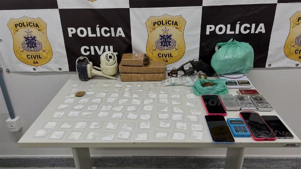 Polícia prende trio e apreende quase 2 kg de maconha durante operação em Cansanção