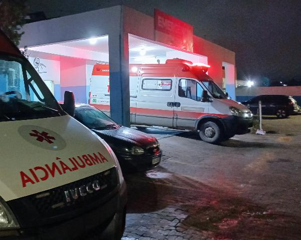 Homem é baleado dentro de casa após invasão de grupo armado em Serrinha