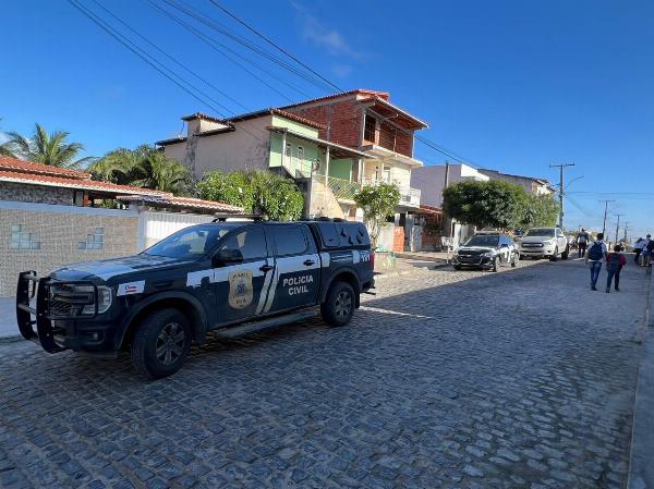 Operação resgata mais de 100 pássaros em Nova Fátima