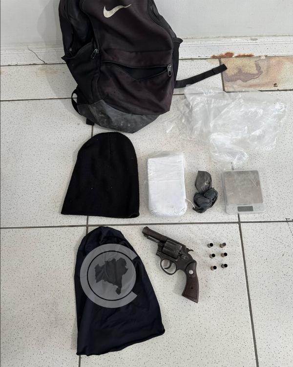 Foragido do Conjunto Penal de Feira de Santana morre em confronto com policiais em Serrinha