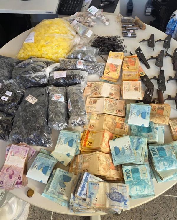 Homem é preso com armas e materiais para fabricação de munições em Ponto Novo