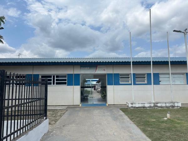 Homem é preso com drogas no bairro dos Treze, em Serrinha