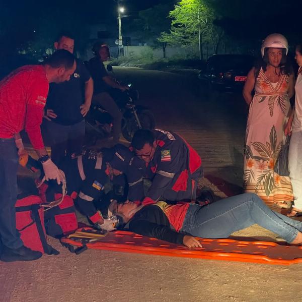 Motociclista fica ferida após bater moto em jegue na zona rural de Conceição do Coité