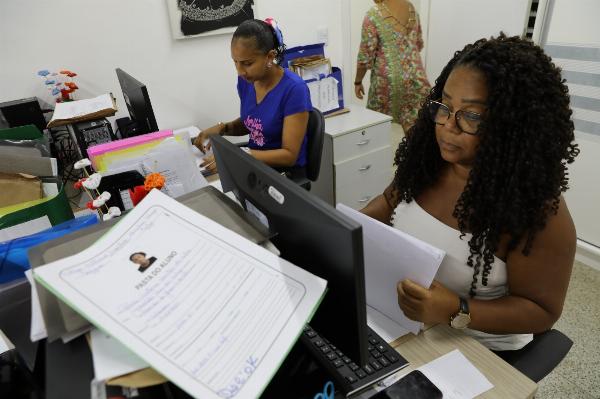 Rede estadual da Bahia abre renovação de matrícula para ano letivo de 2026