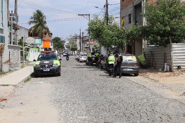 Prefeitura de Serrinha implementa sentido único na Rua Álvaro Augusto