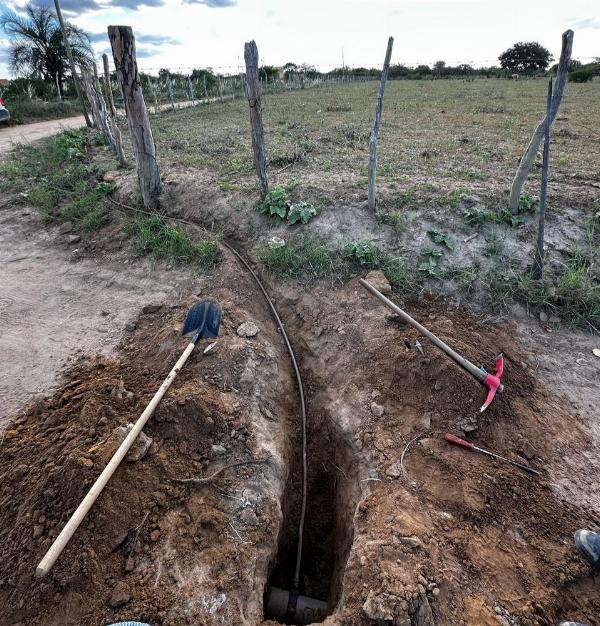 Embasa retira mais de 300 ligações clandestinas em Serrinha e Riachão do Jacuípe