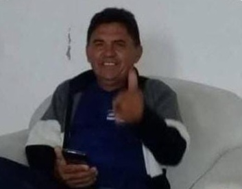 Motociclista morre em acidente com carreta em Serrinha