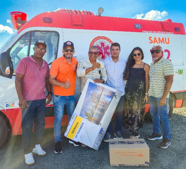 Serrinha recebe nova ambulância e reforça frota do SAMU