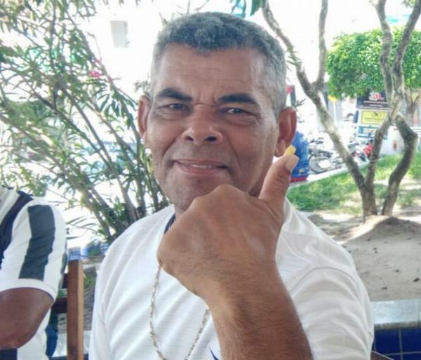 Morador de Barrocas morre em acidente entre carro e carreta na BR-116 em Tucano