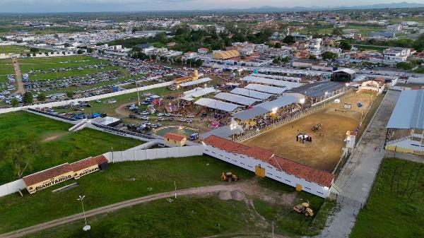 Expo Serrinha 2026 movimenta mais de R$ 13 milhões e reúne 20 mil visitantes