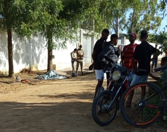 Jovem é executado a tiros na zona rural de Serrinha