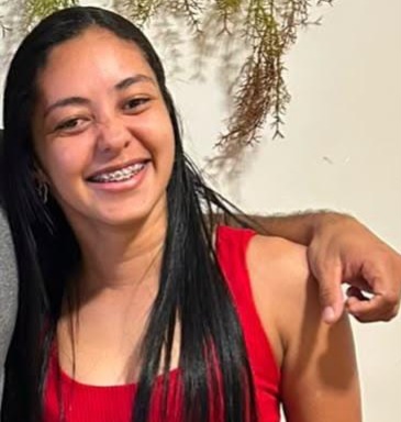 Estudante de 28 anos morre após acidente entre moto e duas carretas na BR-116, em Serrinha