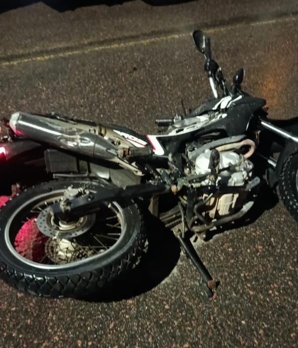 Estudante de 28 anos morre após acidente entre moto e duas carretas na BR-116, em Serrinha