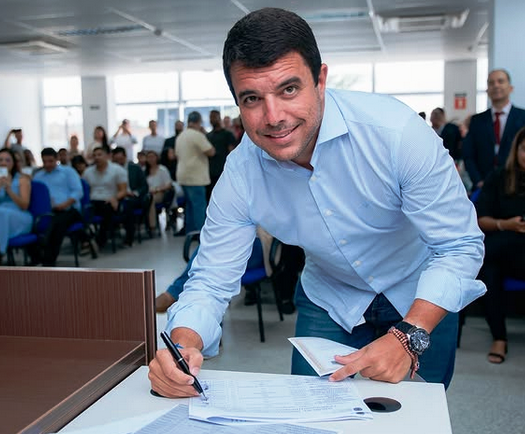 Prefeito eleito de Serrinha, Cyro Novais, anuncia secretariado