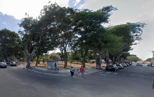 Cyro afirma que nova Praça Morena Bela entra em obras ainda no primeiro semestre