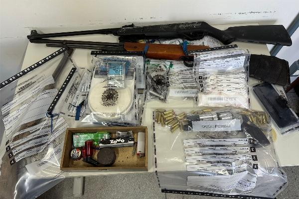 Operação conjunta prende 6 suspeitos e apreende armas e drogas em Santaluz