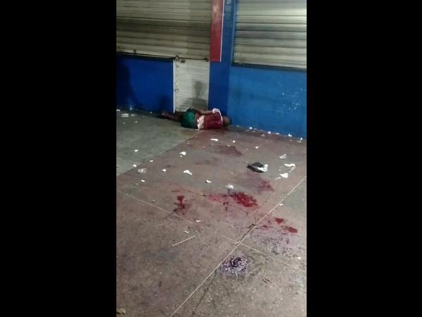 Serrinha: Homem é esfaqueado na Praça Morena Bela