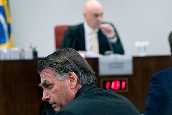 Bolsonaro era “líder da organização criminosa” em ação golpista, conclui PGR