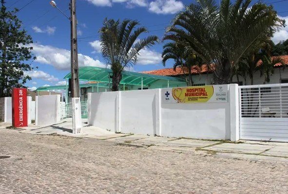 Hospital de Teofilândia não cumpre prazo e aparelho de raio-X permanece sem funcionar