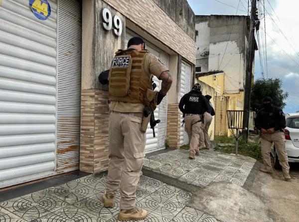 Policiais militares são alvos de operação por duplo homicídio em Campo Formoso