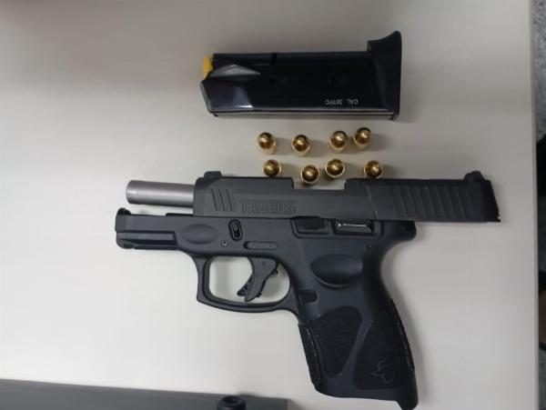 Homem é preso após ameaçar clientes com arma em bar de São Gonçalo dos Campos