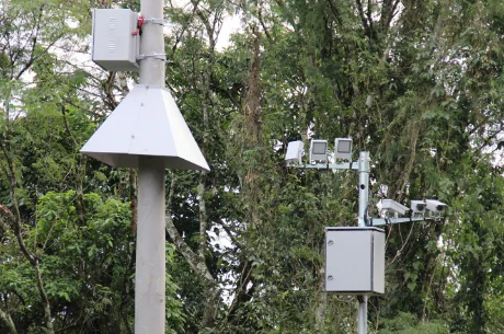 Novo radar do governo já está multando milhares de motoristas