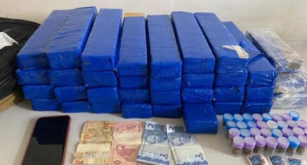 Mais de 32 kg de droga que seriam entregues em Quijingue são apreendidos pela PM em Teofilândia