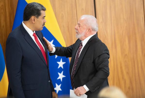 EUA confirma ataque à Venezuela e captura de Nicolás Maduro