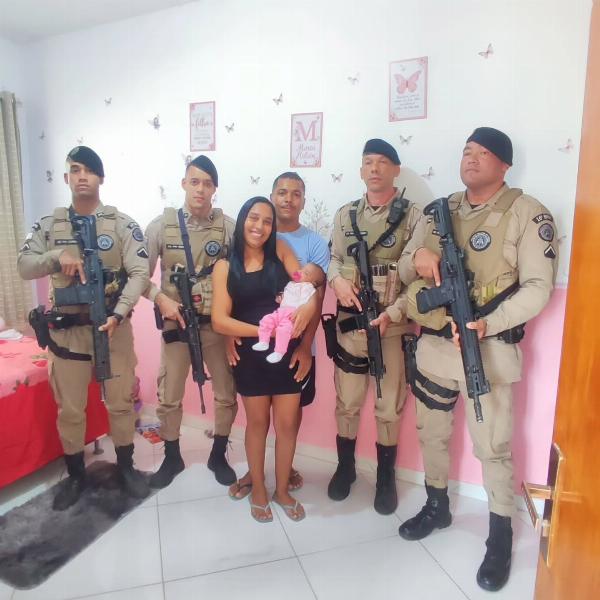 Serrinha: Bebê de 1 mês é salva por PMs da CETO após ter dificuldade para respirar