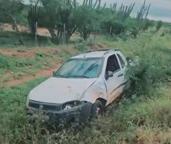 Motociclista morre em acidente com carro em Riachão do Jacuípe
