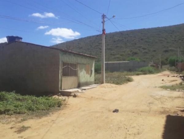Homem é preso suspeito de manter mãe em cárcere privado em Campo Formoso