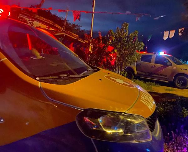 Homem é socorrido em estado grave após ser encontrado esfaqueado em Riachão do Jacuípe