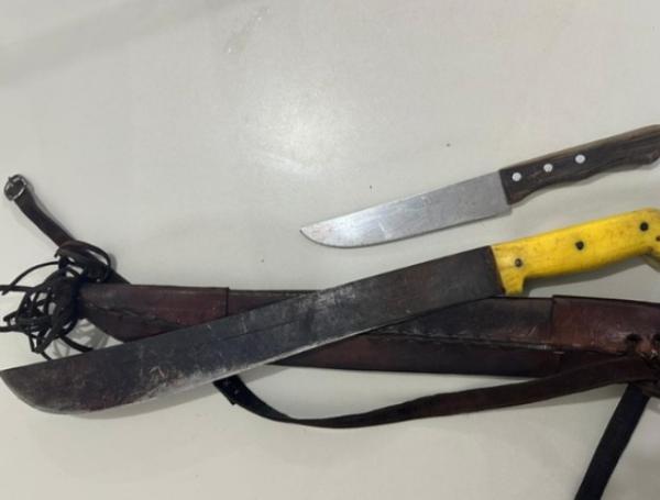 Homem é preso suspeito de matar o próprio cachorro a facadas em Conceição do Coité