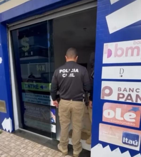 Operação prende suspeitos de golpes com empréstimos consignados em Serrinha; vítimas eram idosos