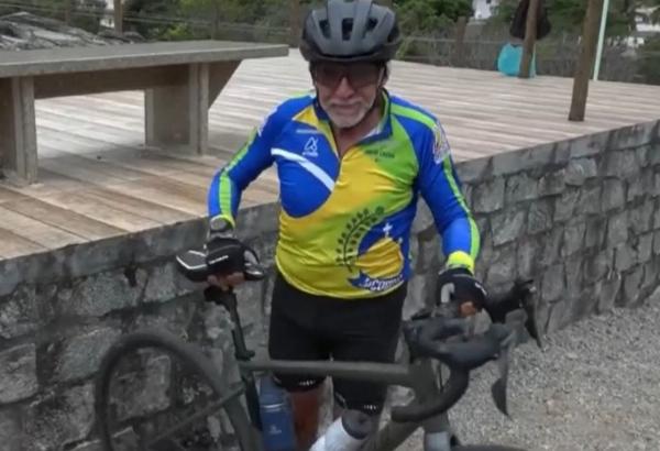 Idoso atinge marca de 447 mil km pedalados nos últimos 13 anos