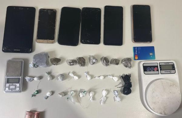 Homem é preso com drogas em São Domingos