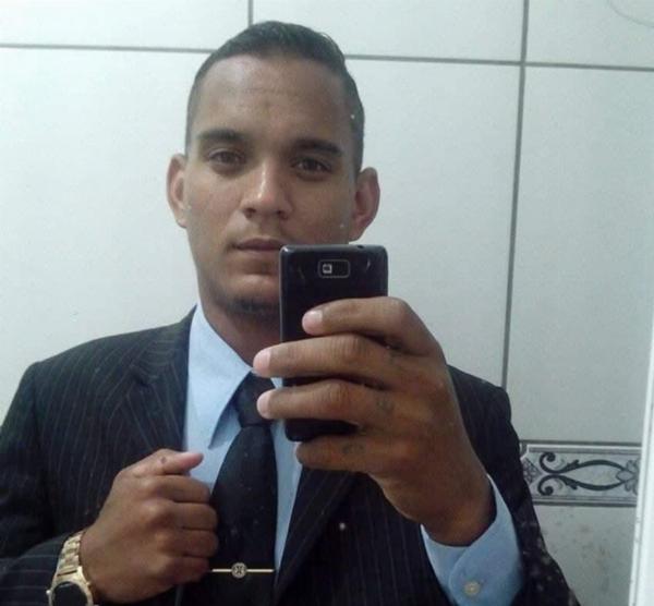 Irmão de homem investigado por homicídio é preso durante abordagem da PM em Santaluz