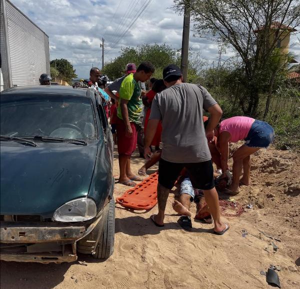 Homem é arremessado após capotamento em Conceição do Coité