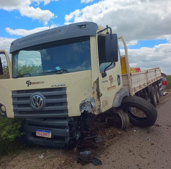 Suspeito de assalto morre após grave acidente durante fuga em Conceição do Coité