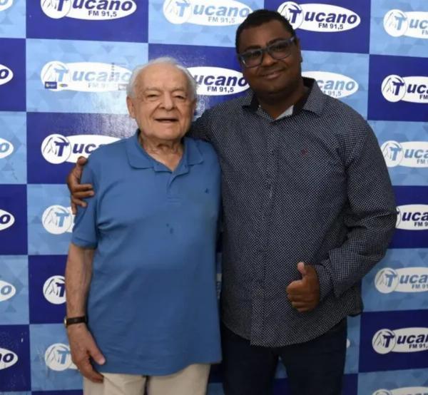 Aos 92 anos, ator Othon Bastos volta à Tucano, sua cidade natal, para apresentação gratuita
