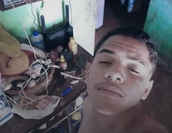 Jovem de 18 anos é morto a tiros ao ter casa invadida em Euclides da Cunha