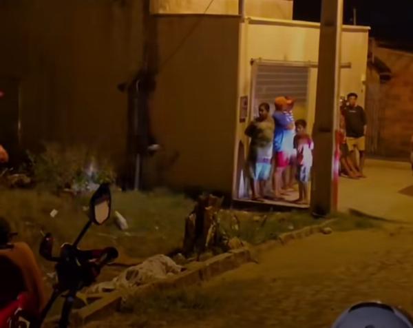 Ribeira do Pombal: Jovem é morto na frente de casa por dupla em moto