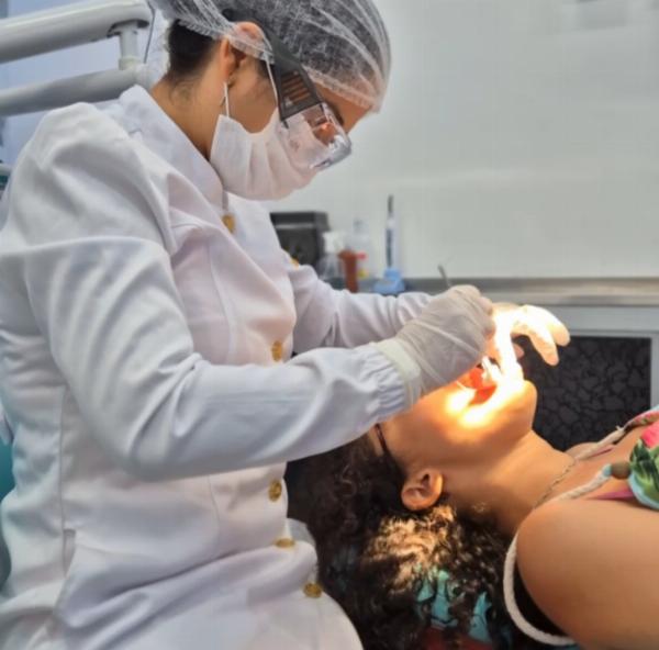 Saúde capacita dentistas para tratamento de pacientes com doença falciforme em Serrinha