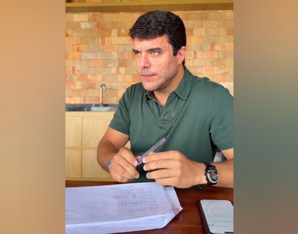 Prefeito de Serrinha anuncia 12 km de asfalto no centro após obras de saneamento