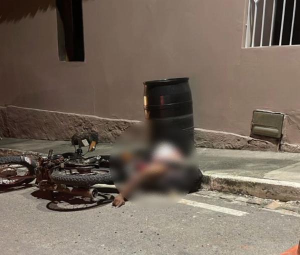 Jogador morre em acidente de moto horas após ajudar time a chegar à final em Barrocas
