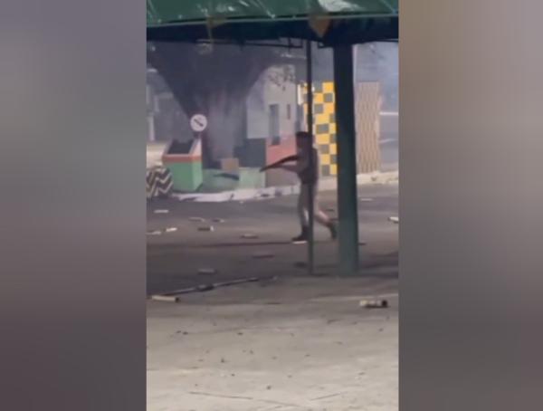 Homem é baleado durante ação policial para dispersar guerra de espadas em Serra Preta