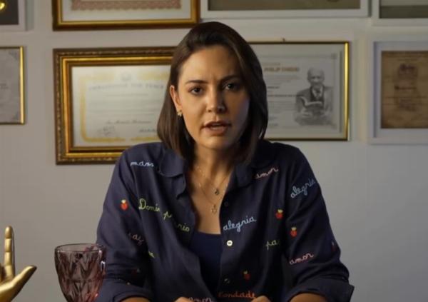 Michelle fala em "punhalada" e expõe atrito com Flávio Bolsonaro