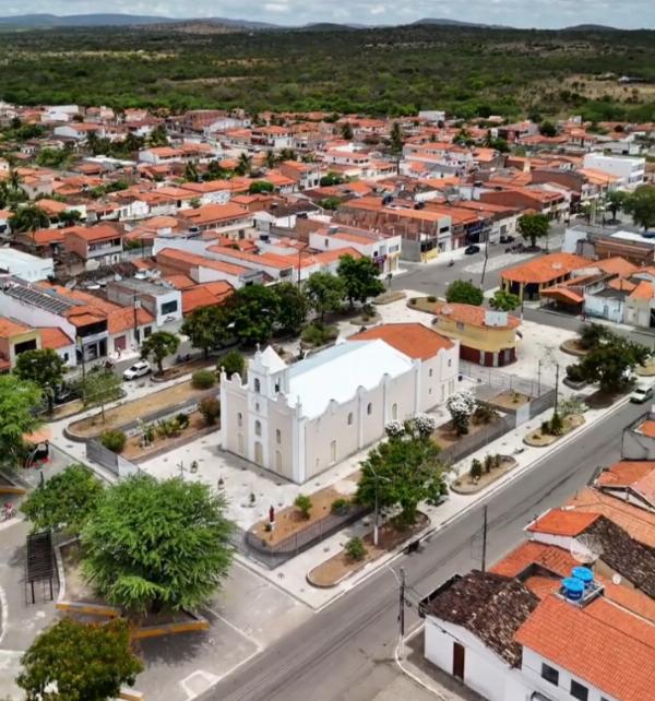 Dupla armada invade casa e dispara cerca de 18 tiros contra homem de 29 anos em Ichu