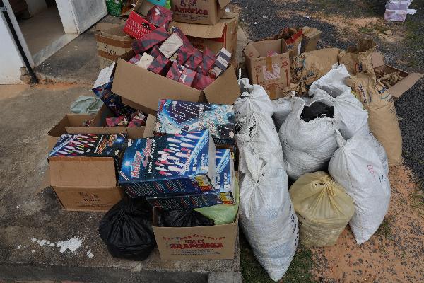 Operação contra comércio clandestino apreende 7 mil fogos em Serrinha 
