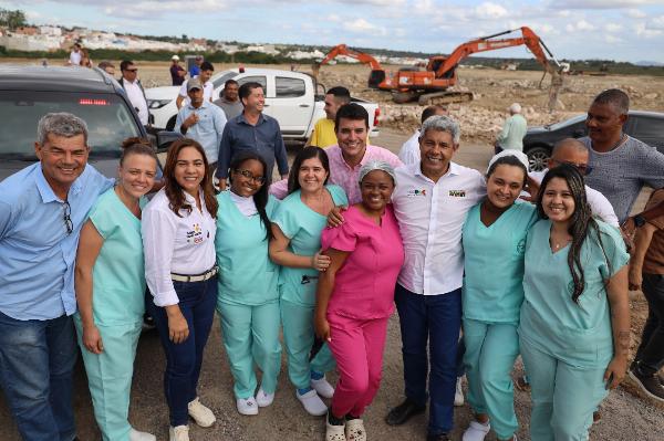Em Serrinha, governador assina ordem de serviço para a construção do Hospital e Maternidade Regional do Sisal